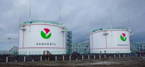 Compania Lukoil vrea o participație majoritară la rivalul Bashneft