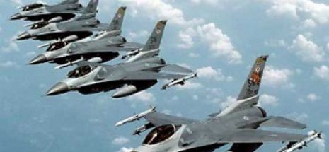 Americanii vând Pakistanului opt avioane F-16 pentru 700 milioane de dolari