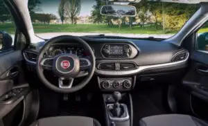 Fiat și-a „inundat” dealerii cu mașini greu de vândut