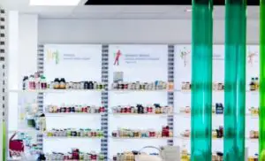 Secom a finalizat anul 2016 cu afaceri cu 33% mai mari și o rețea de 10 magazine proprii