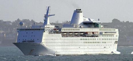 Suedia intenţioneză să adăpostească aproximativ 1.800 de imigranţi pe un vas luxos de croazieră