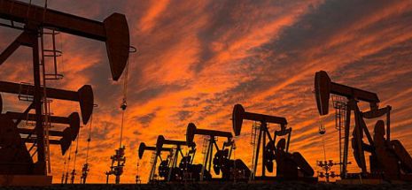 Analiză Saxo Bank: Petrolul ar putea sări la peste 40 de dolari