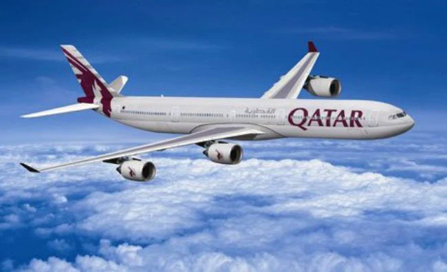 Qatar Airways ar putea deveni unul dintre cei mai mari acţionari ai American Airlines