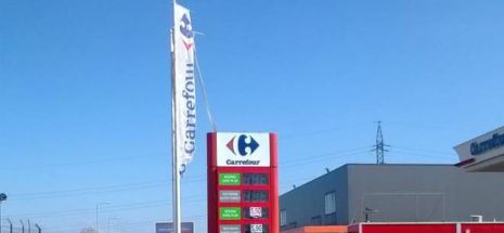 Consiliul Concurenţei recomandă intrarea pe piața carburanților a marilor lanțuri de hipermarketuri