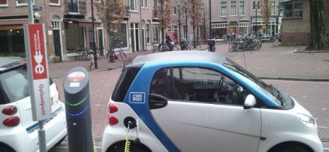 China vrea să dubleze vânzarea vehiculelor electrice în 2016