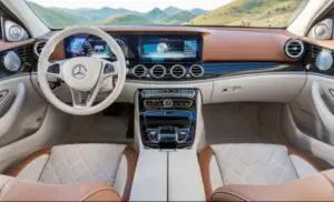 Mercedes a devansat BMW în primele opt luni din acest an