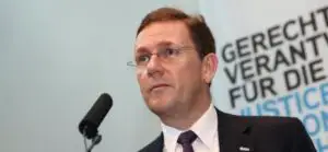 Preşedintele Consiliului de Supraveghere de la OMV demisionează din funcţie