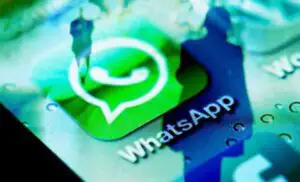 Românii accesează reţelele de socializare peste media europeană