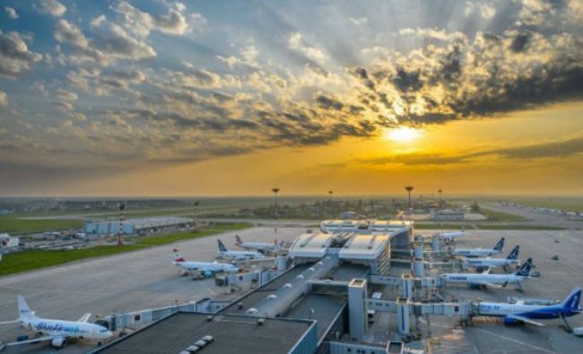 Aeroportul Henri Coandă a obţinut recertificarea Airports Council International privind reducerea emisiilor de carbon