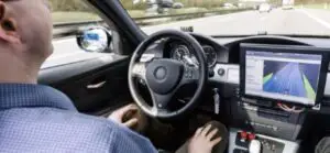 Coaliția întârziaților: încă un pas către legiferarea transportului autonom