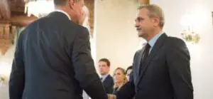 Jocuri politice la nivel înalt! Se decide viitorul: Bătălie cruntă pentru Cotroceni