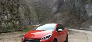 Peugeot 208 facelift: Spaţios, economic, atrăgător