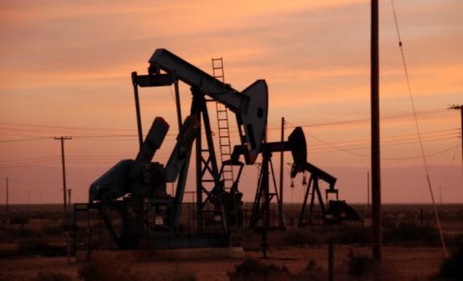 OPEC: Piaţa ţiţeiului este în curs de echilibrare, cererea ar putea creşte în semestrul doi din 2016