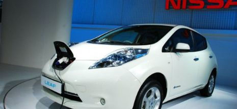 Nissan vinde active pentru a dezvolta vehicule electrice