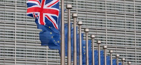 Saxo Bank: Marea Britanie pleacă sau rămane? UE pierde oricum