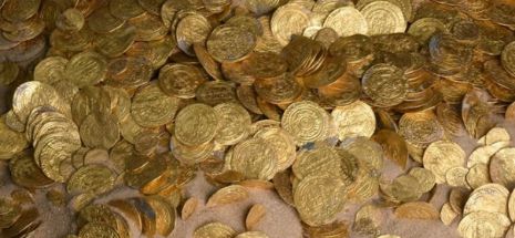 Israel: Mii de monede descoperite în epava unui vas scufundat cu 1.600 de ani în urmă