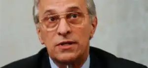 Sorin Dimitriu a solicitat suspendarea sa din funcţia de vicepreşedinte al Camerei de Comerţ a României, în urma anchetei DNA