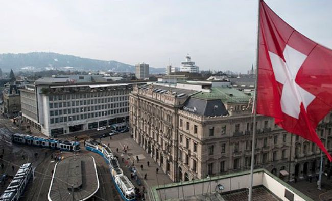 Elveţia: Creşterea economiei va fi modestă, există riscuri din cauza Brexitului