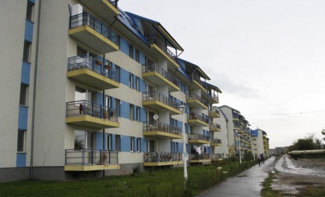 Guvernul a aprobat împrumutul de 175 mil. euro pentru construcţia a 7.000 de locuinţe cu chirie