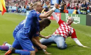 Gafa anului: Ce a putut să îi spună un fotbalist preşedintei Croaţiei
