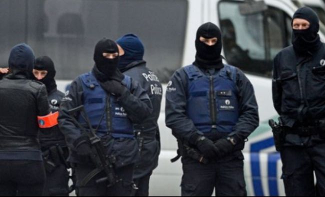 Belgia: Alertă cu bombă la un centru comercial din Bruxelles; un suspect a fost reţinut UPDATE