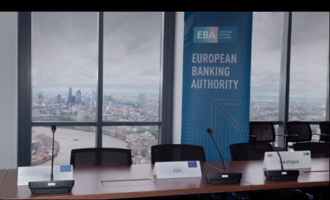 EBA: Băncile cu sediul în Marea Britanie trebuie să-şi mute funcţiile cheie şi filialele în UE