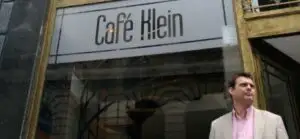 Un antrepreor care a investit în Centrul Vechi anunță vânzarea hotelului Rembrandt