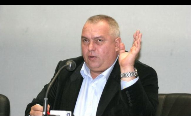 Nicuşor Constantinescu, condamnat la 15 ani de închisoare