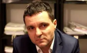 Nicușor Dan: România este condusă de o coaliţie care favorizează fenomenul de corupţie