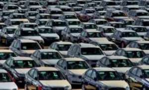 INS: Afacerile din comerţul cu autovehicule au crescut cu 14,9%, în aprilie