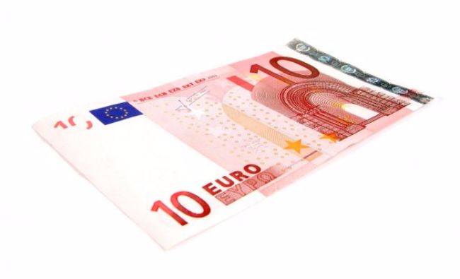 BNR: Euro crește la 4,4961 lei