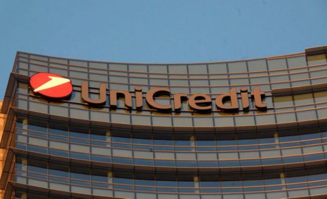 UniCredit n-a bătut palma cu Santander privind fuziunea diviziilor lor de gestionare a activelor