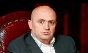 Valerii Moraru, patronul Rapidului, vrea să cedeze ANAF-ului o fabrică evaluată la peste 2 milioane de euro