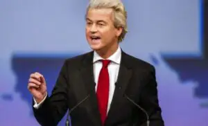 BREXIT – BREAKING NEWS: Extremiştii din marile ţări europene încep demersurile pentru ca ţările lor să iasă din UE