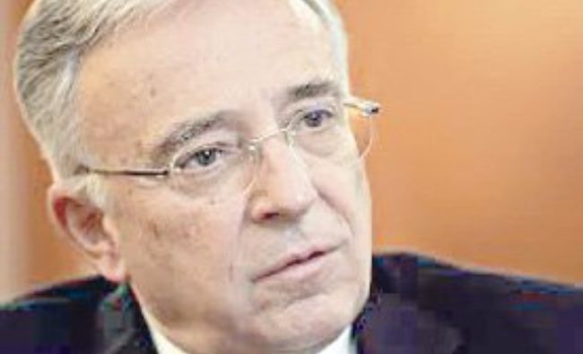 BNR: Guvernatorul Mugur Isărescu va putea primi pensia în momentul în care depune cererea de acordare a acesteia