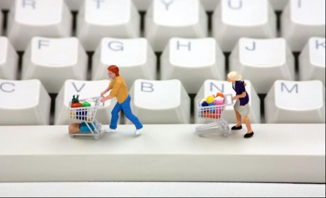 În goană după consum! Românii duc piața de comerț online la 5 mld. euro în 2020
