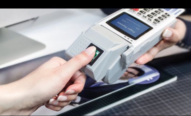 Două treimi dintre consumatori vor să utilizeze sisteme de identificare biometrică atunci când fac plăți