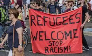 Comisia Europeană a făcut anunțul! Câți refugiați trebuie să primească România