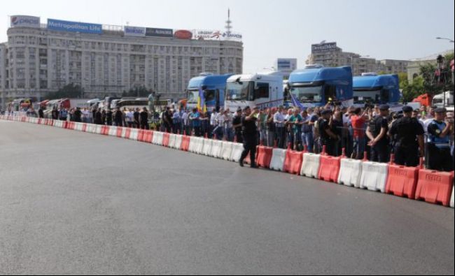 EXCLUSIV  Cadoul otrăvit făcut de stat șoferilor români. Sute de mii de oameni plătesc sume duble pentru a circula cu mașina
