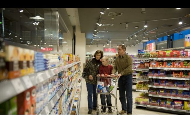 Est europenii merg la cumpărături în Germania. Produsele sunt mult superioare