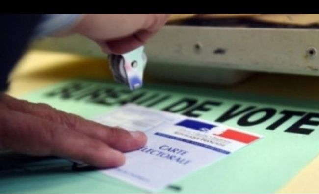 Cetățenii francezi din România își pot alege președintele, duminică, în București, Cluj-Napoca și Iași