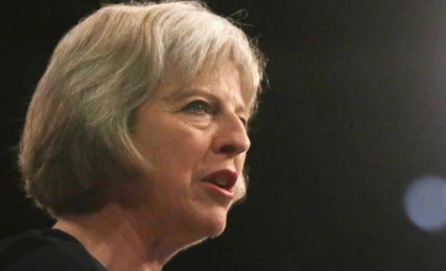 Theresa May confirmă o remaniere a cabinetului începând de luni