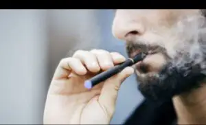E lege! Vești proaste pentru fumători: S-a interzis acest tip de țigări