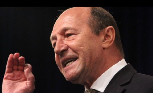 Băsescu nu a mai suportat şi a răbufnit în direct: Lăsaţi-o moartă cu Securitatea