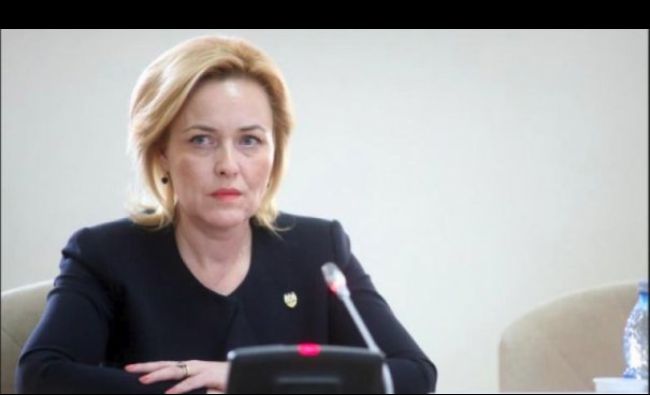 Acuze extrem de grave. Carmen Dan îi arată lui Iohannis pisica votului multiplu la europarlamentare