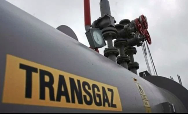 Schimb de replici între Transgaz și ANRE. Compania acuză lezarea imaginii sale