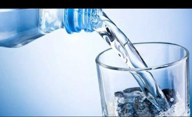 apă minerală și prostatita