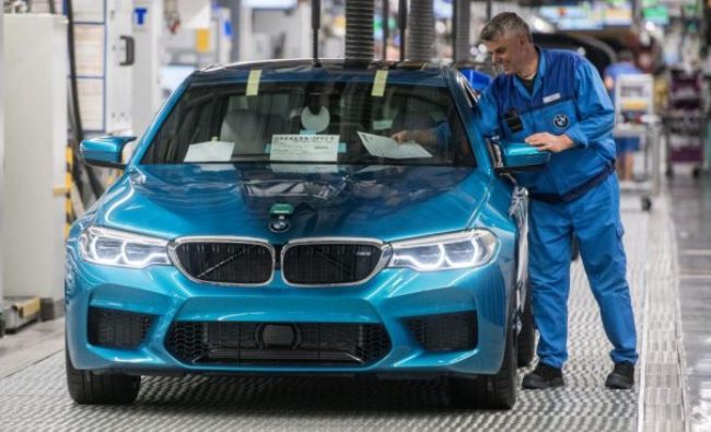 Cifre impresionante pentru BMW în trimestrul trei. Profitul operaţional a urcat peste aşteptări