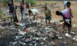 Anchetă ȘOCANTĂ. Cum ajung în Franța donațiile destinate populației sărace din Africa
