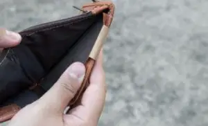 Veste proastă pentru toți românii! Acest produs se va scumpi de sărbători